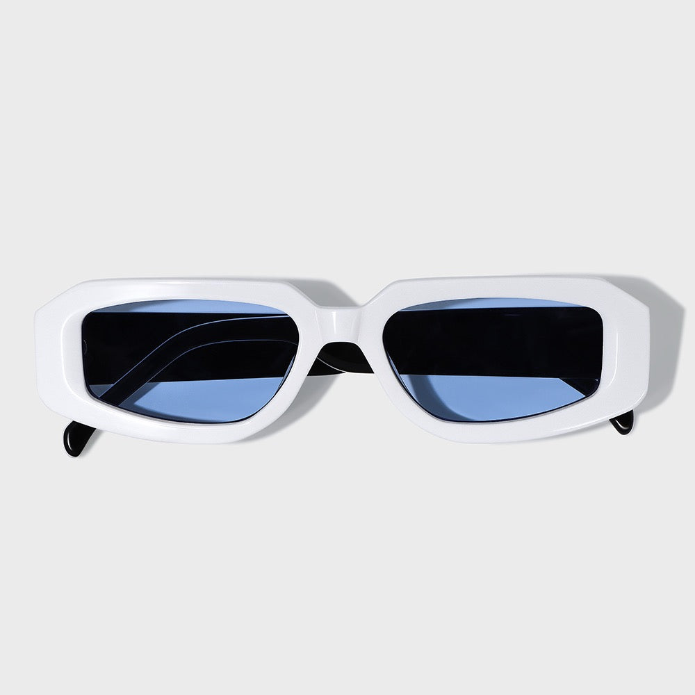 Belgrave White | Mist Blue